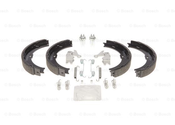 Колодки тормозные барабанные BOSCH 0204113809