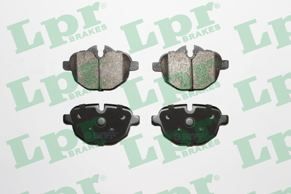 Тормозные колодки задние дисковые ROADHOUSE арт. 05P1618