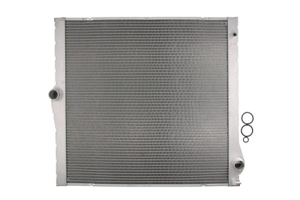 Радиатор охлаждения двигателя NISSENS арт. D7B040TT