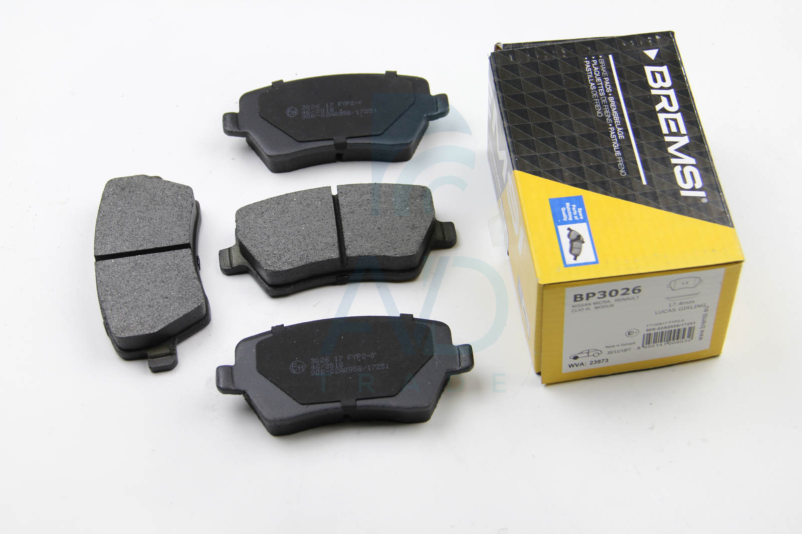 Тормозные колодки передние дисковые BRECK арт. BP3026