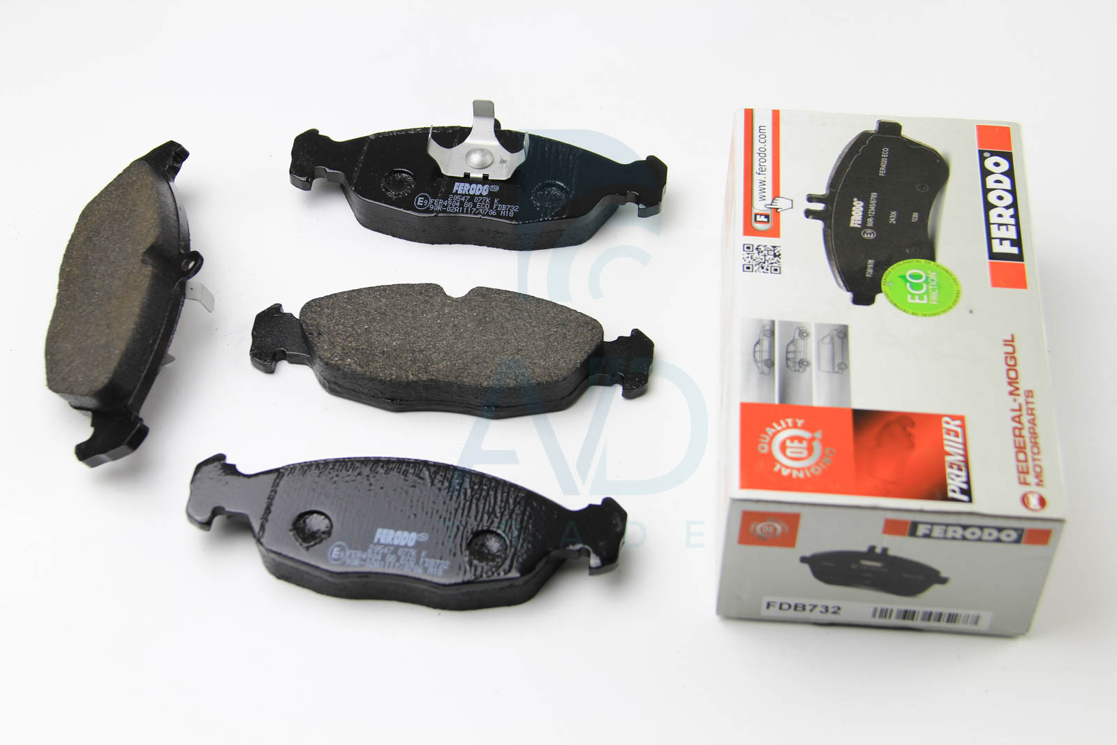 Тормозные колодки передние дисковые BREMBO арт. FDB732