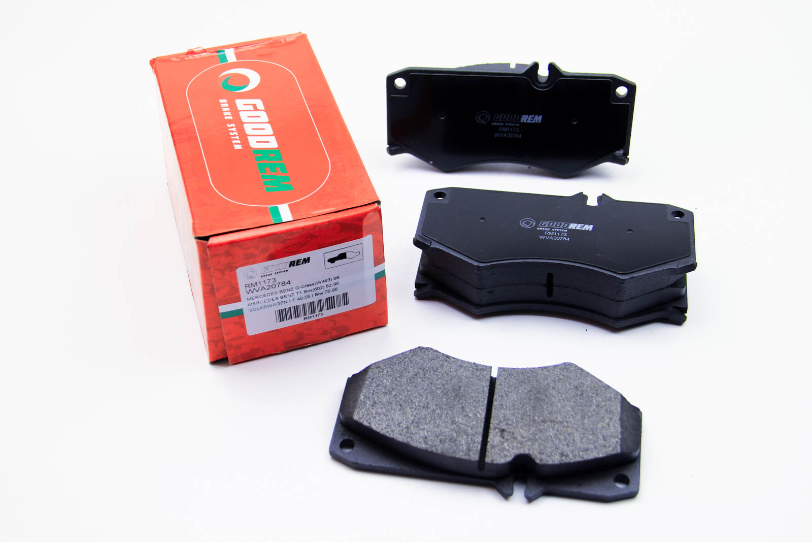 Тормозные колодки перед. MB 207-410 TRW арт. RM1173