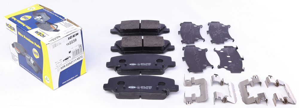 Тормозные колодки передние дисковые BREMBO арт. 182239