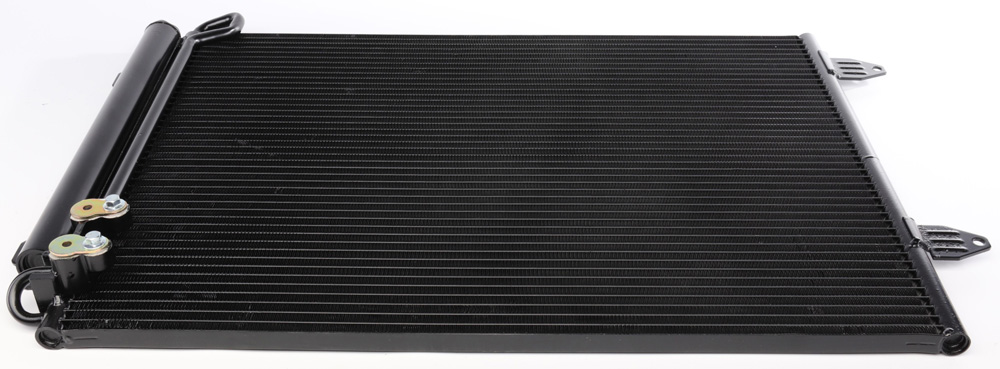 Радиатор кондиционера NRF арт. AC 666 000S