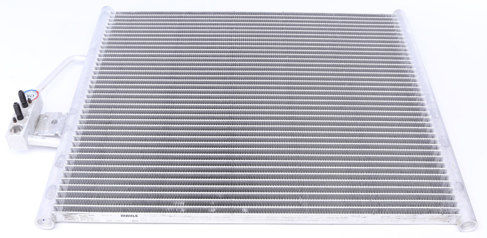 Радиатор кондиционера NRF арт. AC277000S