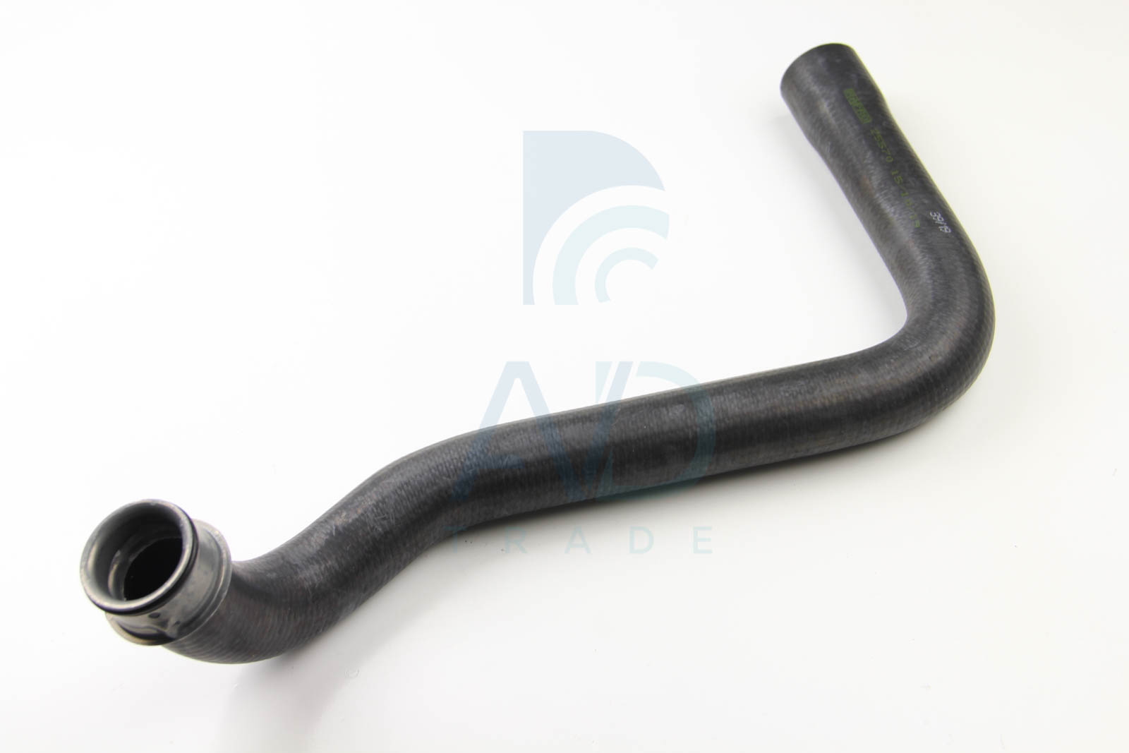 Патрубок радиатора Crafter 06- (правый, нижний) THERMOTEC арт. 25570